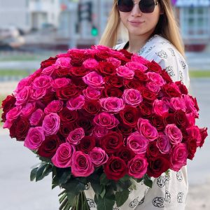 101 роза 60см сортов Лола/Готча и Эксплорер