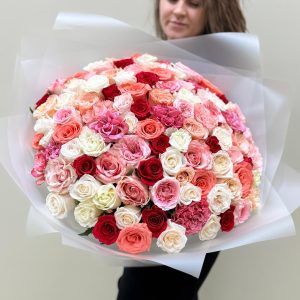 101 роза 50см микс сортов в упаковке