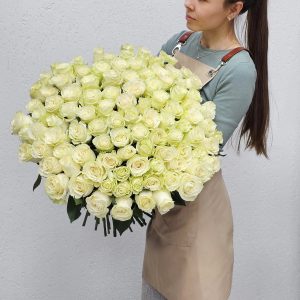101 роза 60см сорта Мондиаль